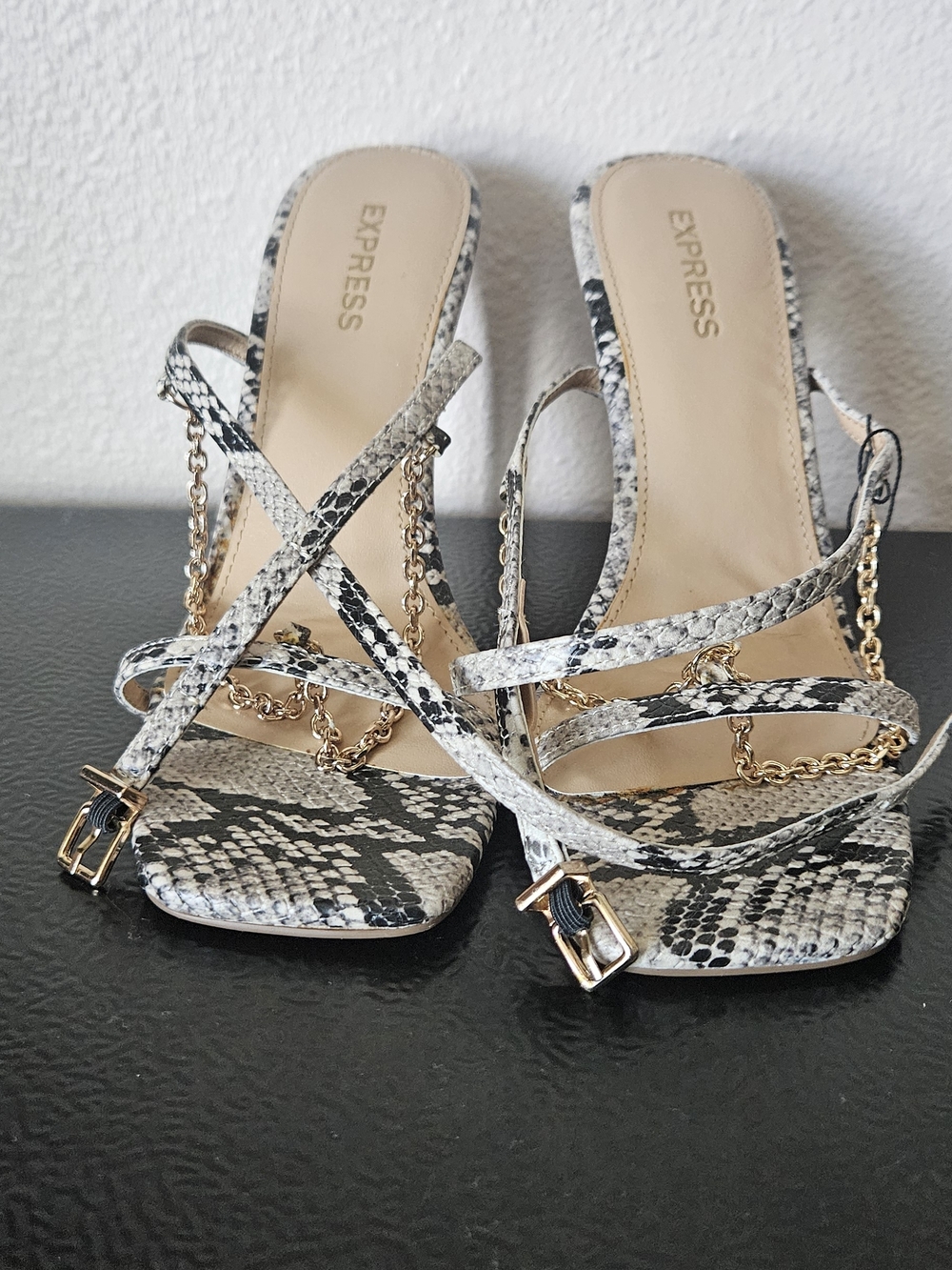 Express Snake-Print Chain-Strap Heeled Sandals in Black, White & Beige - Picture 4 of 4